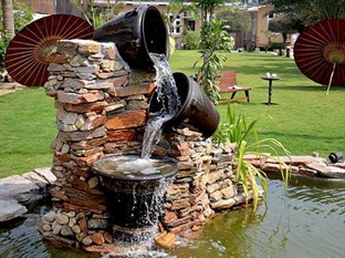 Kyi Tin Hotel