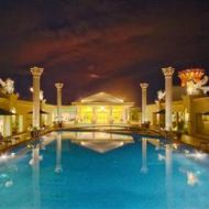 Harmoni One Convention Hotel & Service Apartments