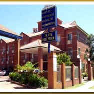 Airport Sydney International Inn Hotel
