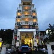 Arenaa De Luxe Hotel